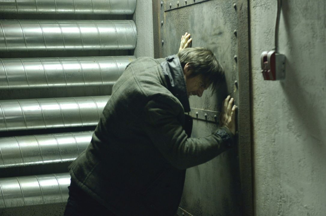 Muirfield ist es tatsächlich gelungen, Vincent (Jay Ryan) gefangen zu nehmen. Gibt es eine Chance für ihn, zu entkommen? - Bildquelle: Ben Mark Holzberg 2013 The CW Network, LLC. All rights reserved.
