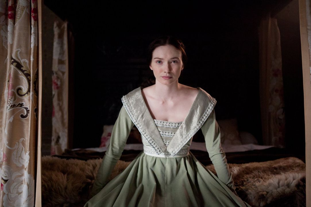 Macht sich Sorgen um ihren Vater, der in die Schlacht gegen König Edward IV gezogen ist: Isabel Neville (Eleanor Tomlinson) - Bildquelle: 2013 Starz Entertainment LLC, All rights reserved