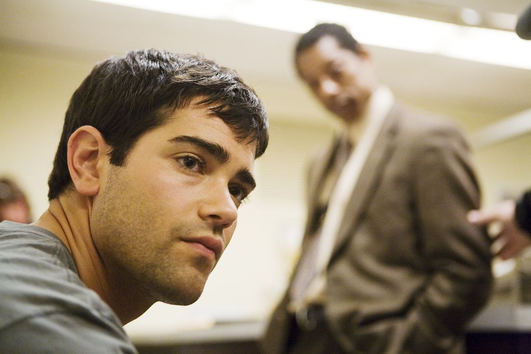 Eigentlich hat C.J. Nicholas (Jesse Metcalfe) jeden Schritt seines brillanten Plans durchdacht, um Mark Hunter als Betrüger zu entlarven, doch der t... - Bildquelle: Rico Torres Signature Pictures / Foresight-Unlimited BARD 2008. All rights reserved.