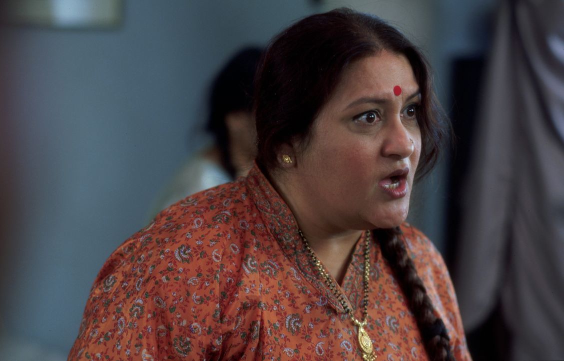 Mrs. Bakshi (Nadira Babbar) hat es nicht leicht als Mutter von vier unverheirateten Töchtern im indischen Örtchen Amritsar. Nichts wünscht sie si... - Bildquelle: Miramax Films