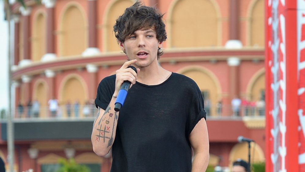 One Direction Star Louis Tomlinson Fans Von Baby News Geschockt Sixx