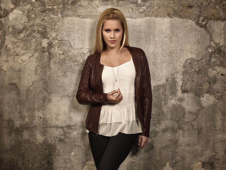 (1. Staffel) - Obwohl Rebekah (Claire Holt) sich schwört, Klaus den Rücken zuzukehren, kann sie sich ihrer Familie nie ganz entziehen ... - Bildquelle: Warner Bros. Television