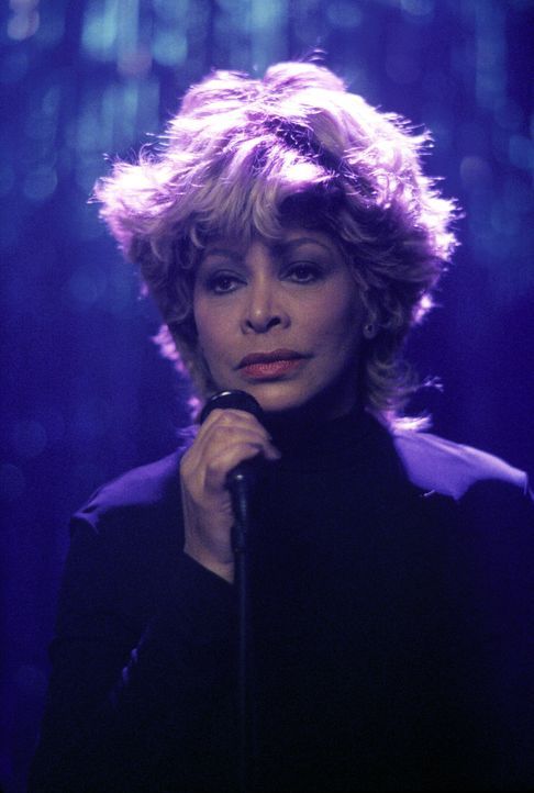Wer möchte nicht gerne einmal mit Tina Turner (Tina Turner) auf der Bühne stehen? Ally und Elaine geben ihr Bestes, um einen Wettbewerb zu gewinnen... - Bildquelle: 2000 Twentieth Century Fox Film Corporation. All rights reserved.