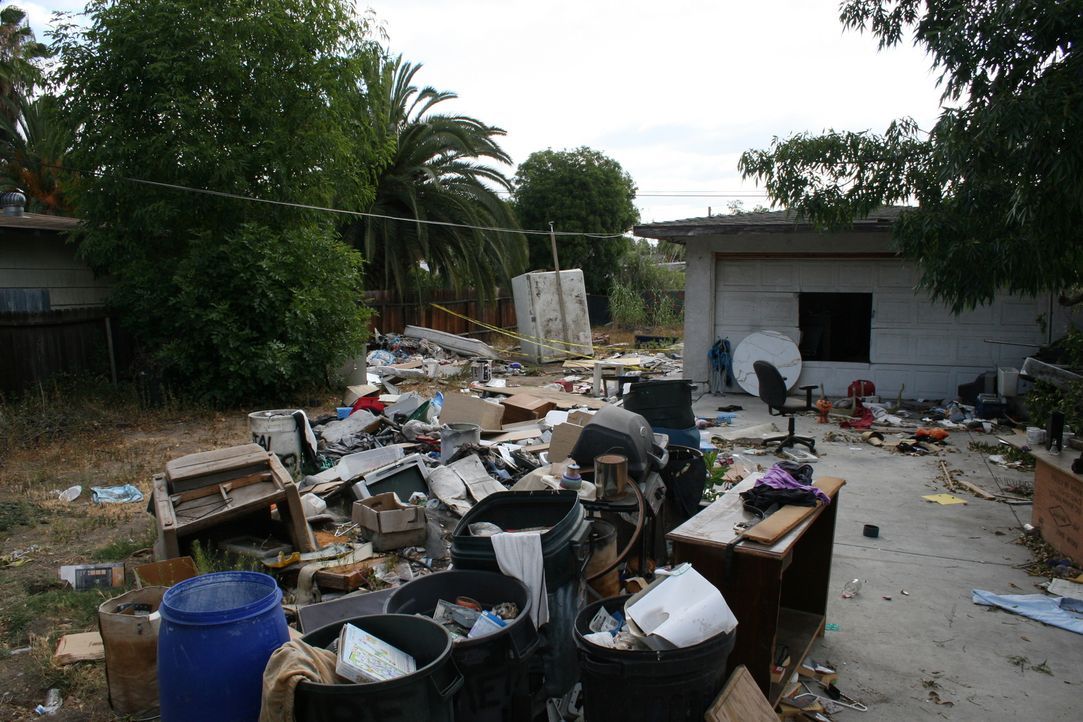 Tarek und Christina El Moussa haben sich eine echte Ruine vorgenommen. Haben sie sich übernommen? - Bildquelle: 2014,HGTV/Scripps Networks, LLC. All Rights Reserved