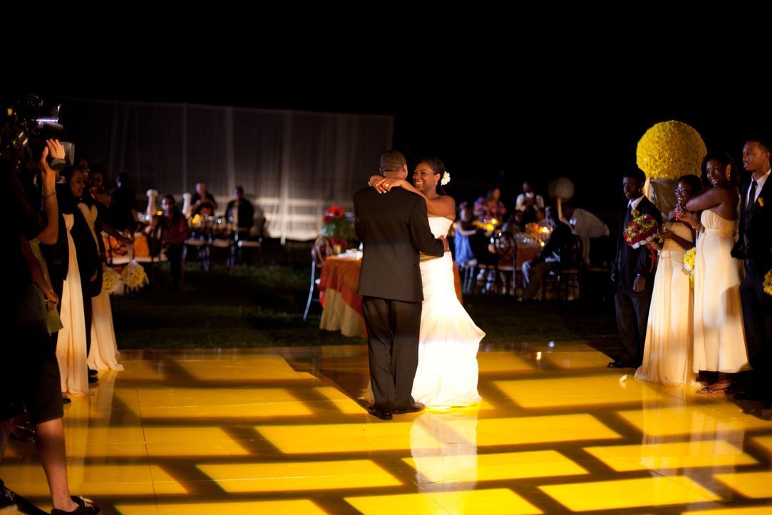Das Kleid, die Tischdeko, die Torte: Jede Braut weiß ganz genau, wie ihr Hochzeitstag aussehen soll. In dieser US-Erfolgsserie muss so manche Dame j... - Bildquelle: 2011 PilgrimStudios