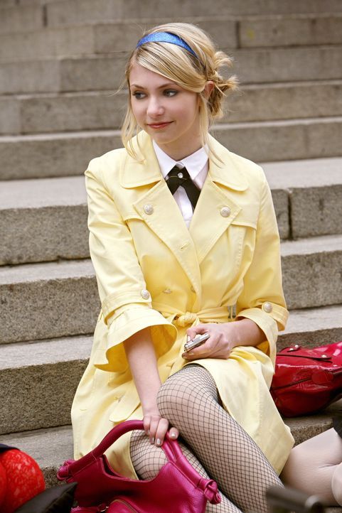 Scheint endlich ihren Traumprinzen gefunden zu haben: Jenny (Taylor Momsen) ... - Bildquelle: Warner Bros. Television