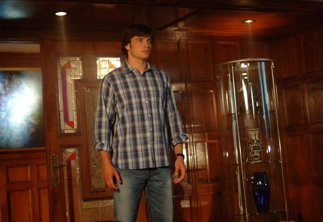 Wird es Clark (Tom Welling) schaffen, seine Freunde auch ohne die Superkräfte zu retten? - Bildquelle: Warner Bros.