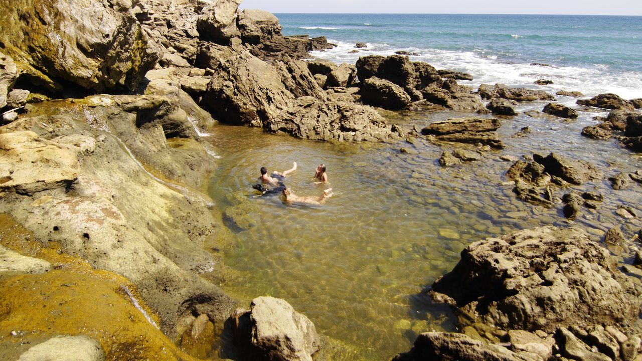 Diesen kleinen abgesonderten Naturpool findet man am "Playa Cocalito" in Puntarenas in Costa Rica ... - Bildquelle: 2017,The Travel Channel, L.L.C. All Rights Reserved
