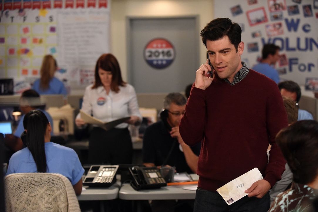 Noch ahnt Schmidt (Max Greenfield) nicht, dass eine Wette, die er mit Jess und Cece eingeht, schon bald weite Kreise ziehen wird ... - Bildquelle: 2017 Fox and its related entities.  All rights reserved.