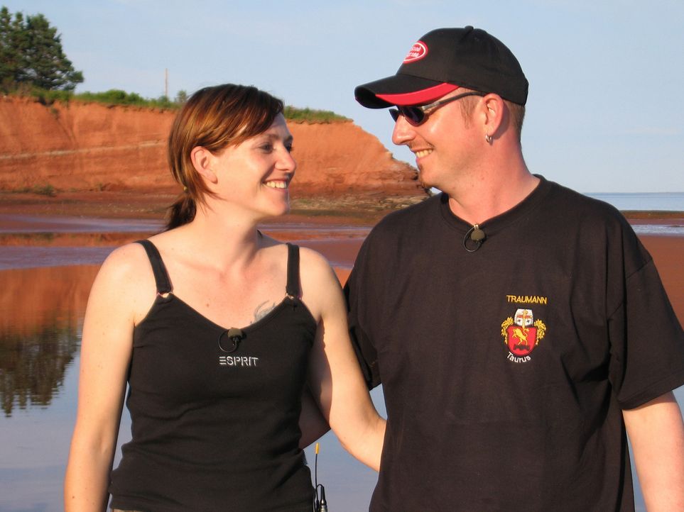 Hauptfeldwebel David Traumann (34) und seine Frau Anja (32) wollen ein neues Leben in Kanada beginnen &#8230; - Bildquelle: kabel eins
