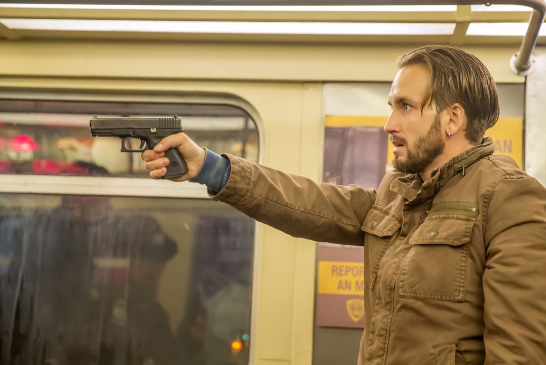 Jared Stone (Will Rothhaar) nimmt zahlreiche Fahrgäste einer U-Bahn als Geiseln. Für das Team um Beckett und Castle wird es ein besonderer Fall, den... - Bildquelle: ABC Studios