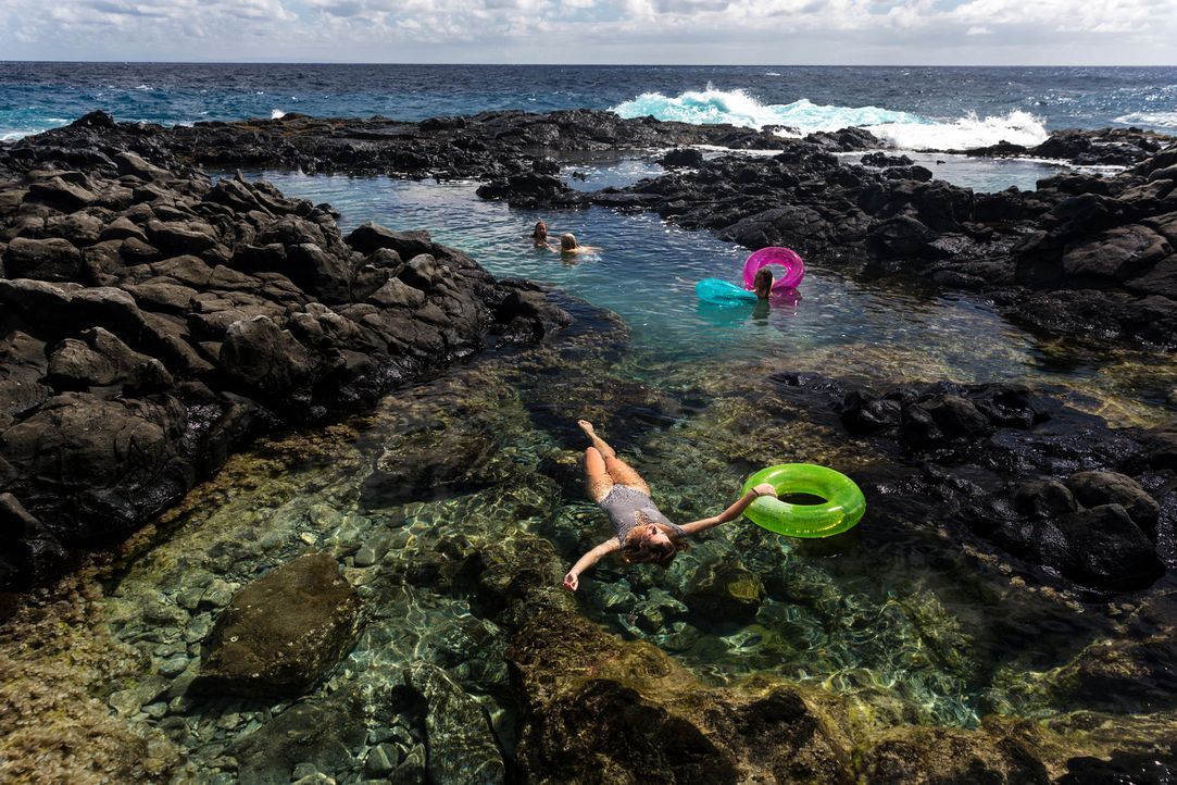 Baden in traumhafter Kulisse und türkisblauem Wasser: Möglich ist das in den "Makapu'u Tide Pools" auf Hawaii ... - Bildquelle: 2017,The Travel Channel, L.L.C. All Rights Reserved
