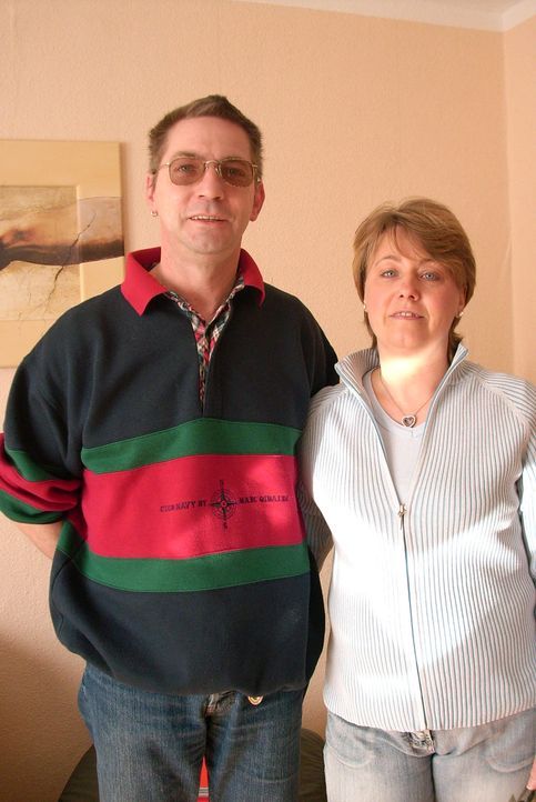 Dirk Klein (49) und seine Frau Silvia (45) aus dem oberbayerischen Peiting wandern endlich in ihr Traumland aus. Die Ungewissheit, wie lange Dirk se... - Bildquelle: kabel eins