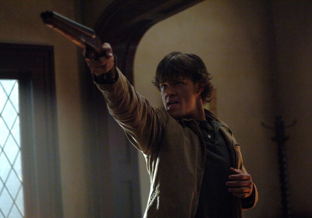 Kann sich Sam (Jared Padalecki) vor dem gefährlichen Hakenmann retten? - Bildquelle: Warner Bros. Television
