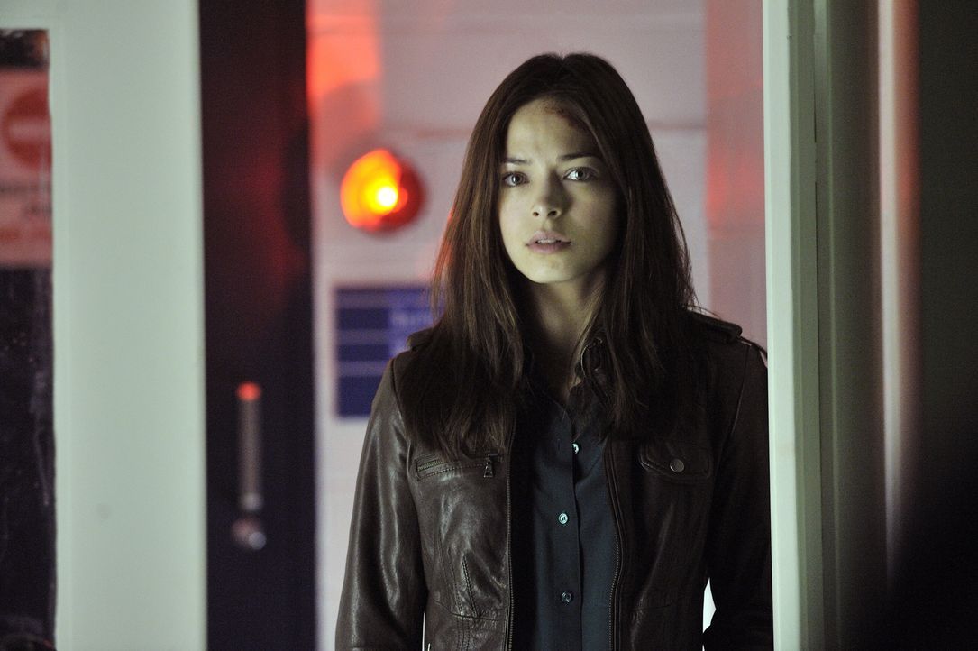 Nach dem Angriff auf sie liegt Catherine (Kristin Kreuk) im Krankenhaus. Sie sollte sich eigentlich noch schonen, doch ihr kompliziertes Privatleben... - Bildquelle: 2012 The CW Network. All Rights Reserved.