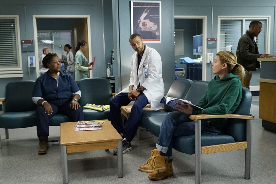 (v.l.n.r.) Robin (Cleo King); Dr. Jackson Avery (Jesse Williams); Dr. Meredith Grey (Ellen Pompeo) - Bildquelle: Kelsey McNeal © 2019 American Broadcasting Companies, Inc. All rights reserved. / Kelsey McNeal