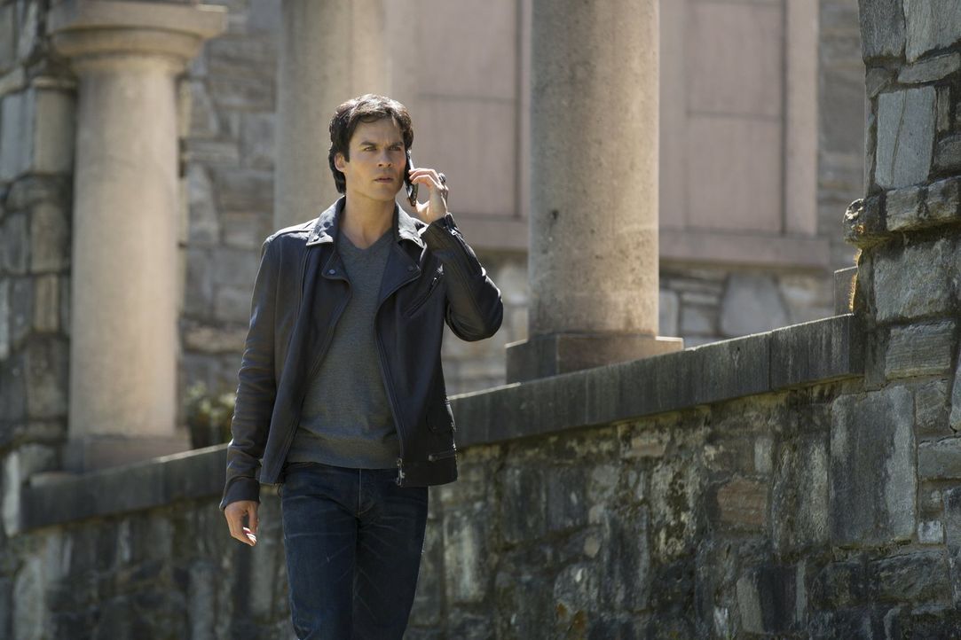 Als ihnen die Möglichkeiten für Bonnies Rettung ausgehen, muss Damon (Ian Somerhalder) für seine Freunde ein Opfer bringen ... - Bildquelle: Warner Bros. Entertainment, Inc.