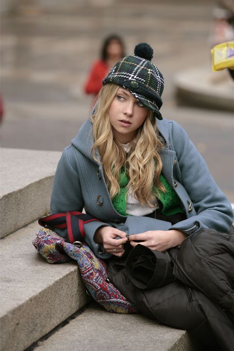 Ein unglaublicher Zufall: Jenny (Taylor Momsen) kann zunächst nicht fassen, was sie sieht ... - Bildquelle: Warner Brothers