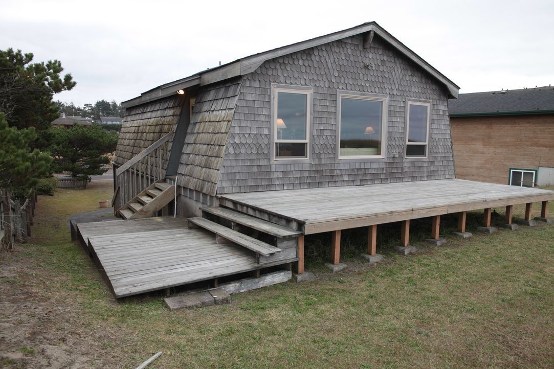 Nachdem sie jahrelang eine Strandunterkunft gemietet haben, wollen Holly und Chris endlich ein eigenes Strandhaus. Werden sie endlich fündig? - Bildquelle: 2014,HGTV/Scripps Networks, LLC. All Rights Reserved