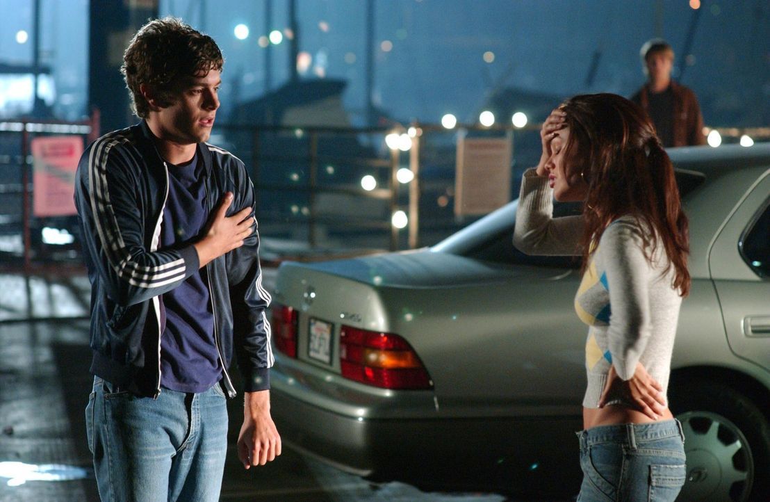 Seth (Adam Brody, l.) kann nicht verstehen, dass Summer (Rachel Bilson, r.) nicht mehr mit ihm zusammen sein möchte ... - Bildquelle: Warner Bros. Television
