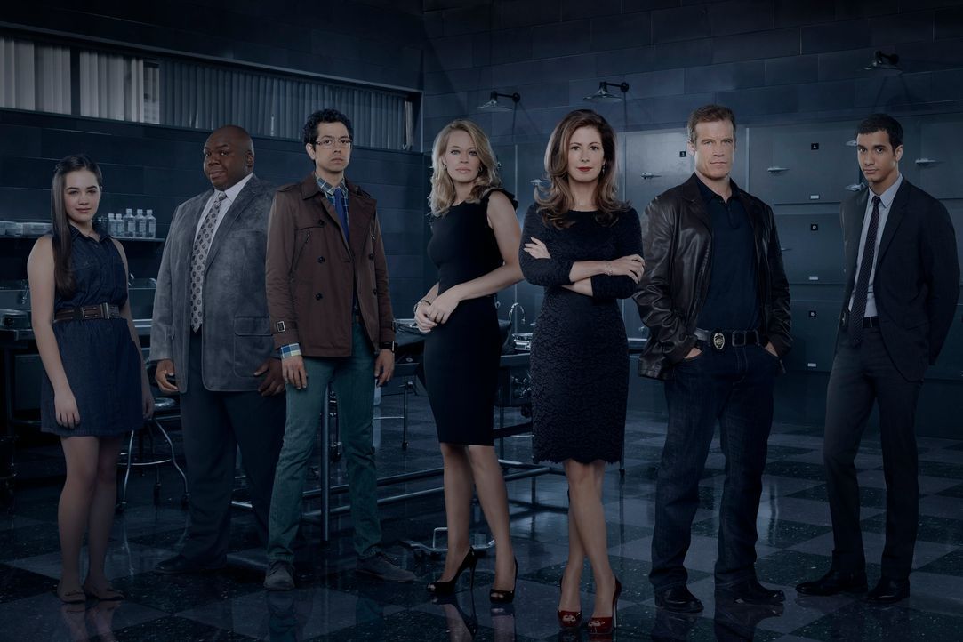 (3. Staffel) - "Body of Proof" (v.l.n.r.) Lacey Fleming (Mary Mouser), Dr. Curtis Brumfield (Windell D. Middlebrooks), Dr. Ethan Gross (Geoffrey Are... - Bildquelle: ABC Studios