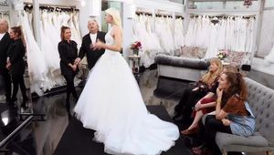 Mein Perfektes Hochzeitskleid Video Der Neue Hochzeitsabend Ab 25 Marz Auf Sixx Sixx