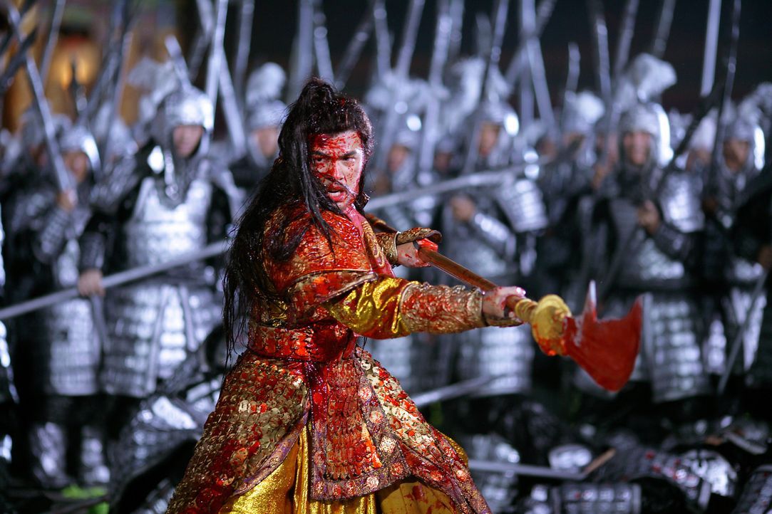 Prinz Jai (Jay Chou) führt einen erbitterten Kampf gegen seinen Vater und erhofft sich so den Platz auf dem Thron &#8230; - Bildquelle: TOBIS Film