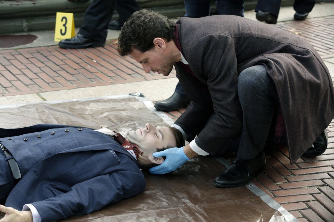 Mitten im Central Park wird ein Adliger ermordet. Kann Henry (Ioan Gruffudd) den Mörder aufspüren? - Bildquelle: Warner Brothers