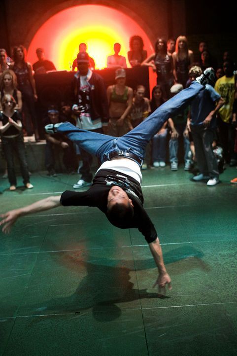 Jeder gibt sein Bestes beim Underground Dance Battle ... - Bildquelle: 2008 Constantin Film