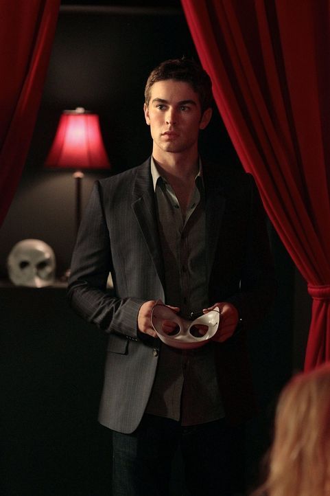Während Nate (Chace Crawford) als Spielball zwischen Charlie und Diana gerät, möchte Blair sich selbst beweisen, dass Chuck noch immer der Alte ist... - Bildquelle: Warner Bros. Television