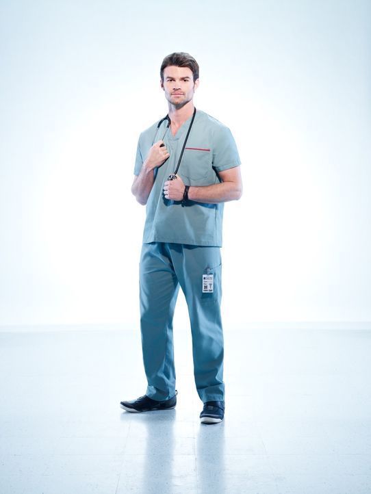 (1. Staffel) - Hin und wieder geht Dr. Joel Goran (Daniel Gillies) hohe Risiken ein, was bei seinen Kollegen nicht immer gut ankommt ... - Bildquelle: 2012  Hope Zee One Inc.