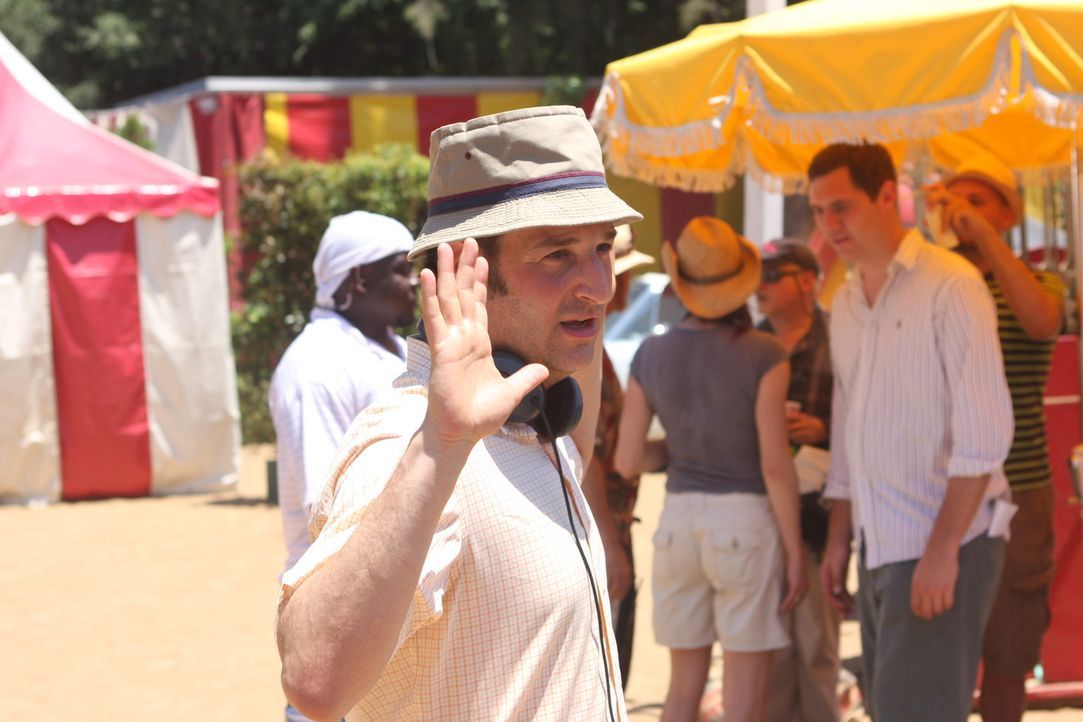 Bei den Dreharbeiten zu "Pushing Daisies" ... - Bildquelle: Warner Brothers