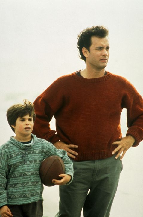 Frau und Mutter gesucht! Sam (Tom Hanks, r.) und sein Sohn Jonah (Ross Malinger, l.) ... - Bildquelle: © 1993 TriStar Pictures, Inc. All Rights Reserved.