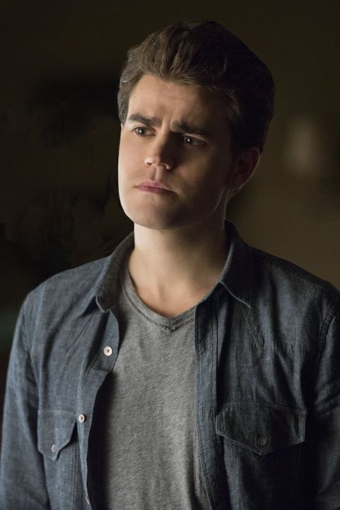 Während Elena und Damon versuchen herauszufinden, was noch zwischen ihnen ist, wird Stefan (Paul Wesley) immer mehr bewusst, dass seine Freundschaft... - Bildquelle: Warner Bros. Entertainment, Inc