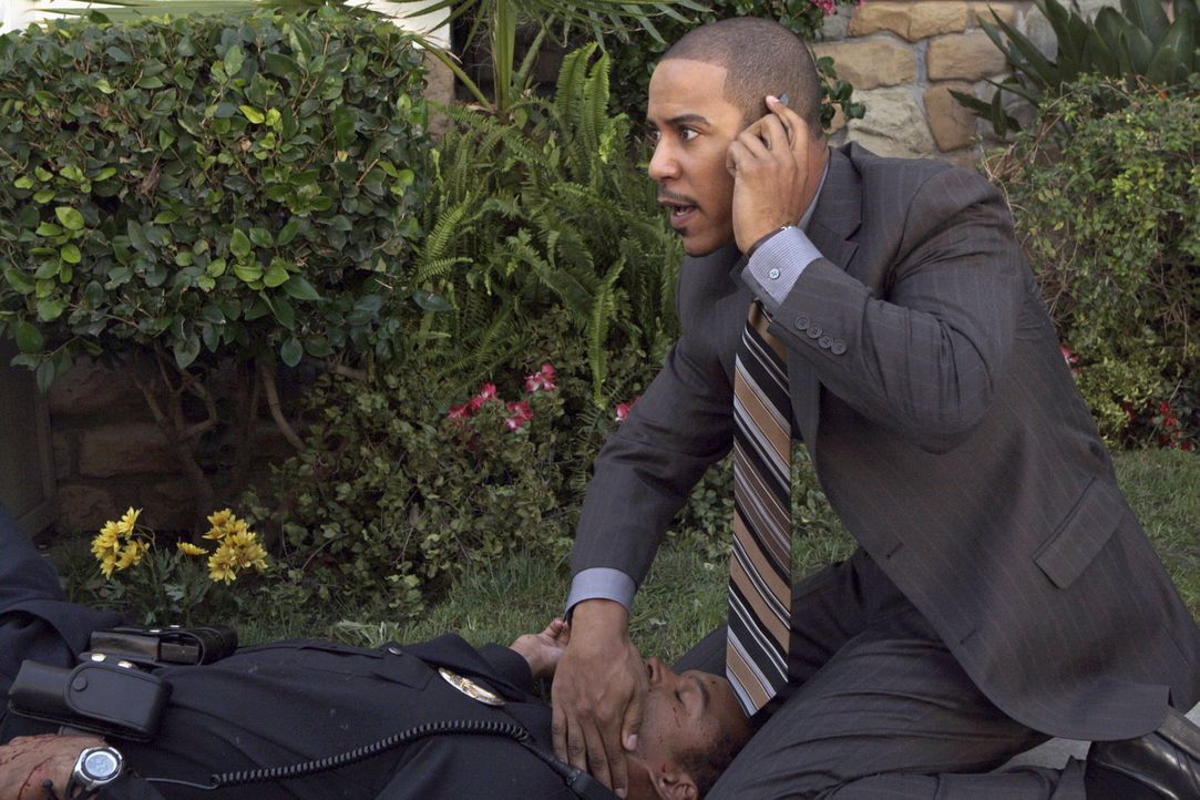 Auch Leutnant Carl Davis (Brian J. White) ermittelt im Fall der Entführung von Josh. Kann er die Täter noch rechtzeitig stellen und den jungen Staat... - Bildquelle: Warner Brothers
