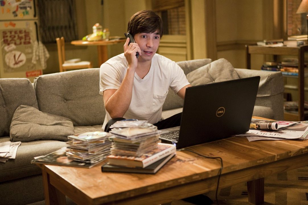 Sind ständige Telefonate wirklich ausreichend? Garrett (Justin Long) hofft darauf, dass Erin und er, entgegen aller Vermutungen von Freunden und der... - Bildquelle: 2010 Warner Bros.