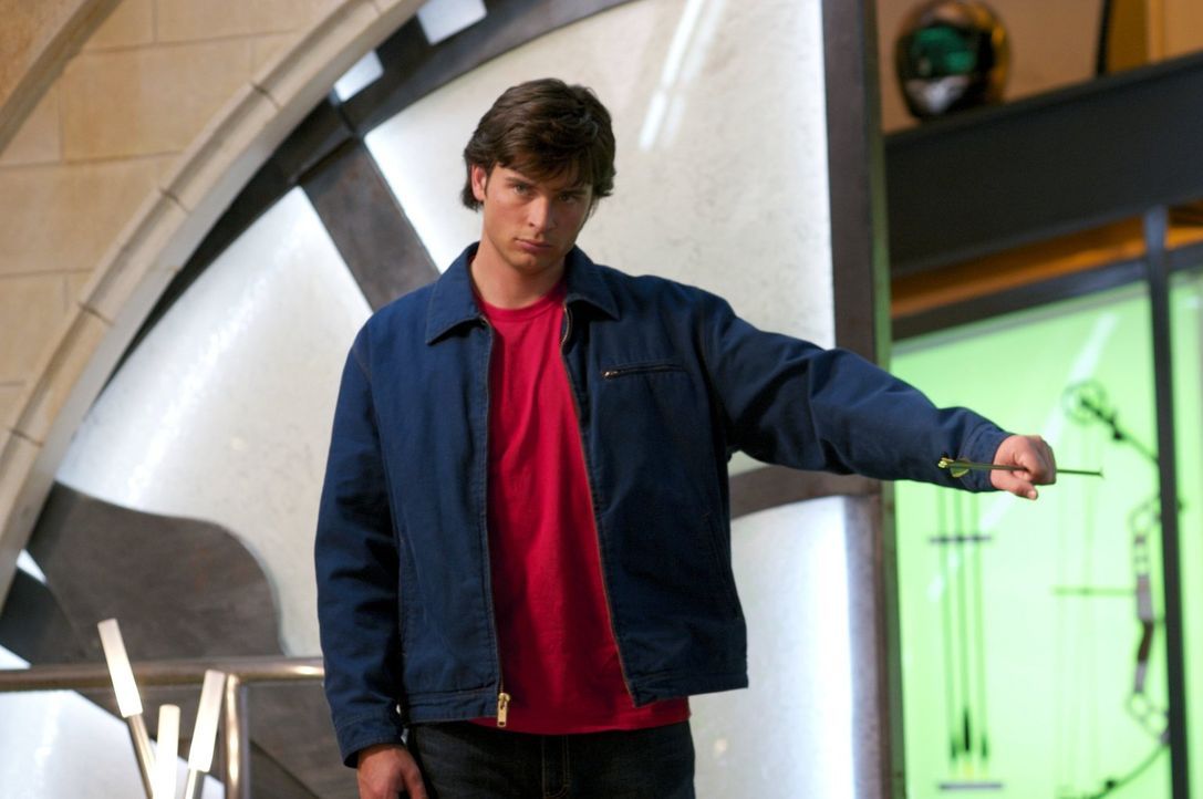 Weil der Green Arrow seiner Mutter eine Kette gestohlen hat, ist es Clark (Tom Welling) ein besonderes Anliegen, herauszufinden, wer dahinter steckt... - Bildquelle: Warner Bros.