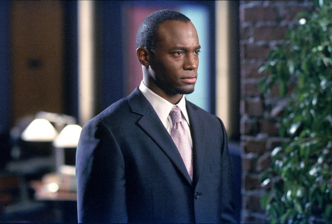 Sein erster Fall offenbart Jackson Duper (Taye Diggs) gleich die Abstrusitäten, mit denen seine Kollegen tagtäglich zu tun haben ... - Bildquelle: 2001 Twentieth Century Fox Film Corporation. All rights reserved.