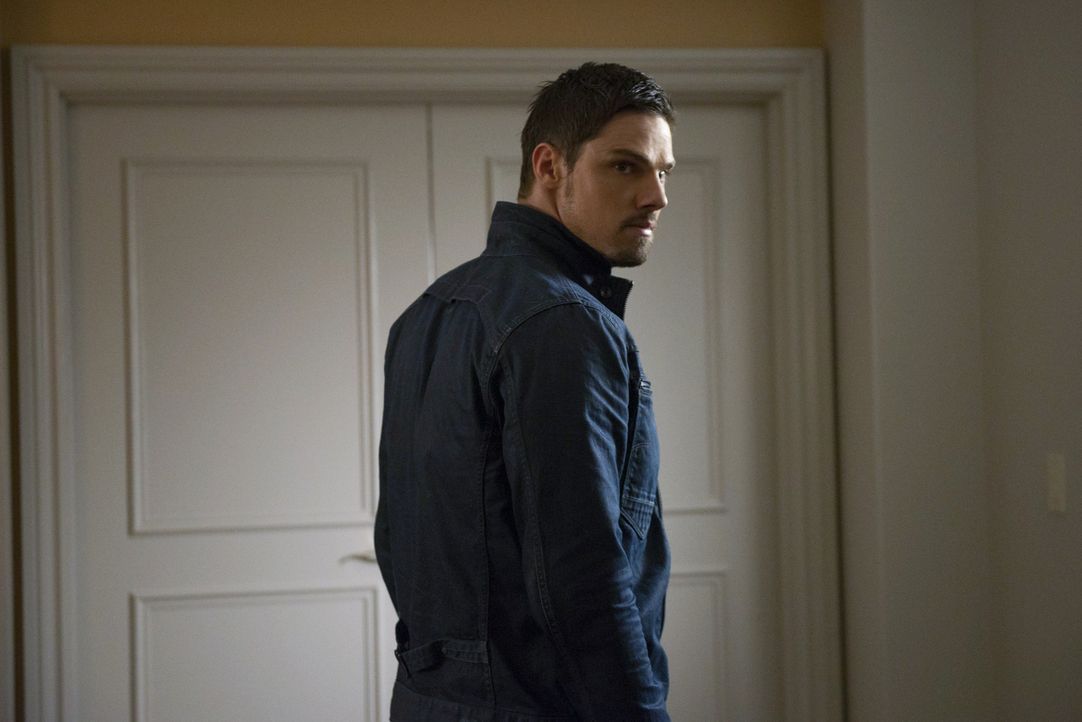 Bekommt die Aufgabe, sich Curt Windsor vorzunehmen - eine besonders gefährliche Bestie: Vincent (Jay Ryan) ... - Bildquelle: 2013 The CW Network, LLC. All rights reserved.