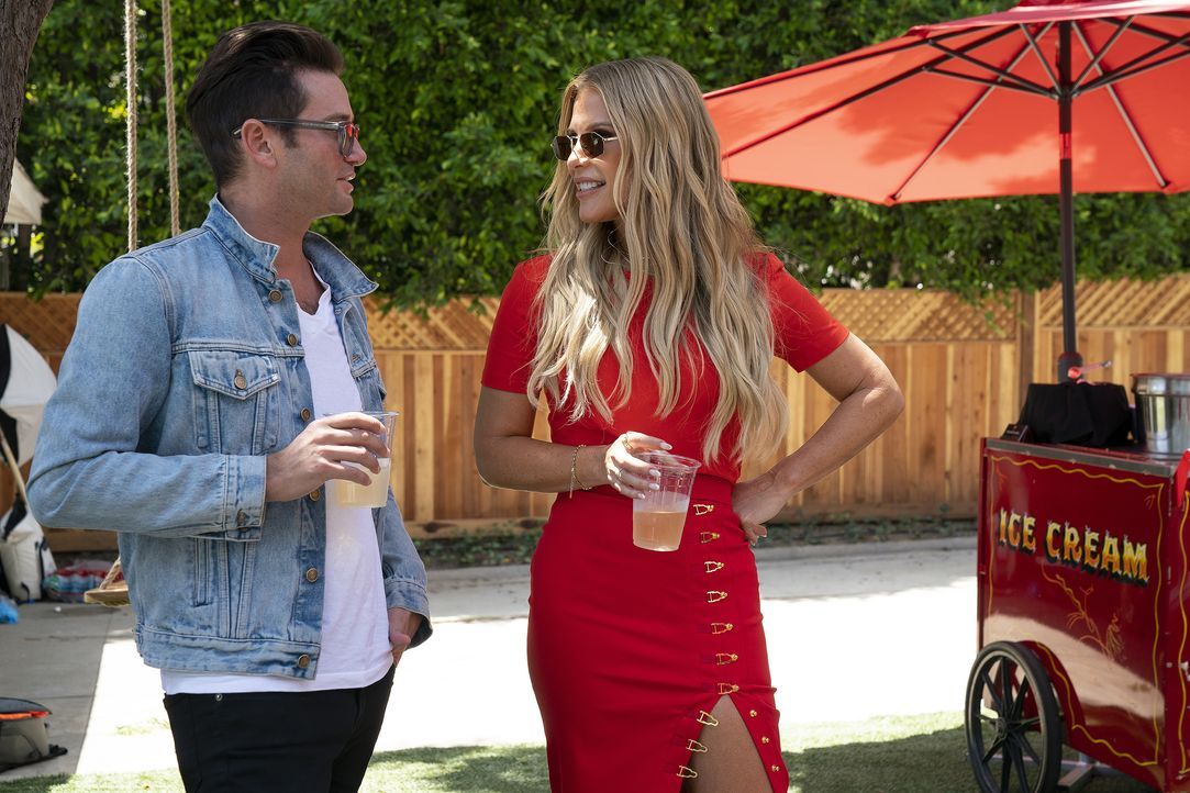 Josh Flagg (l.); Tracy Tutor (r.) - Bildquelle: Nicole Weingart © 2022/2023 Bravo Company ALL RIGHTS RESERVED / Nicole Weingart