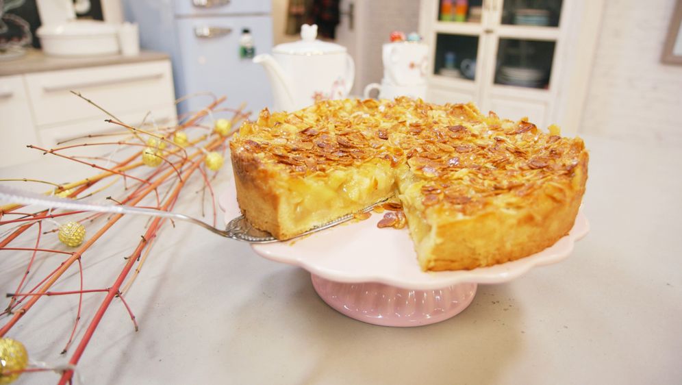 Apfelkuchen mit Bienenstichdecke - Rezept aus Enie backt