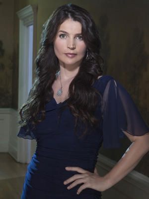 Joanna Beauchamp aus Witches of East End - Bildquelle: Twentieth Century Fox Film Corporation