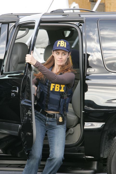 Gemeinsam mit Megan (Diane Farr) versucht Don, den Mörder von Lucinda Shay ausfindig zu machen ... - Bildquelle: Paramount Network Television