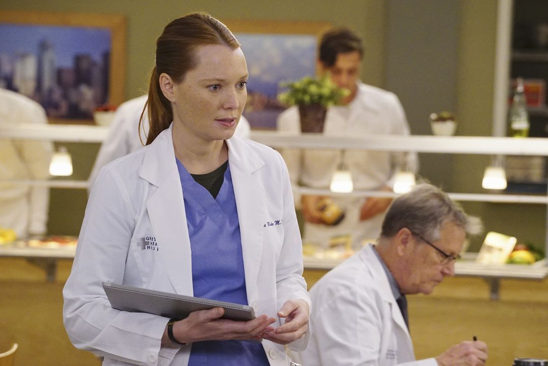 Penny (Samantha Sloyan) ist Arizona zugeteilt. Diese glaubt, dass Penny sie für Callie ausspionieren will. Die Nerven liegen blank ... - Bildquelle: Richard Cartwright ABC Studios