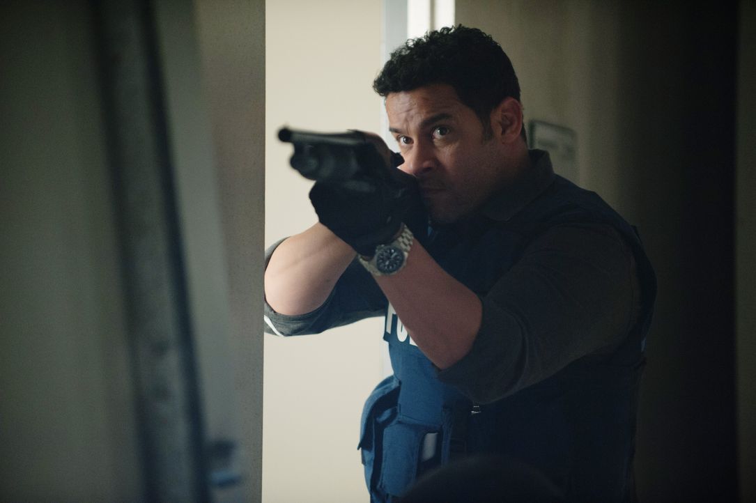 Hat keine Vorstellung davon, mit wem er sich angelegt hat: Esposito (Jon Huertas) ... - Bildquelle: Colleen Hayes ABC Studios / Colleen Hayes