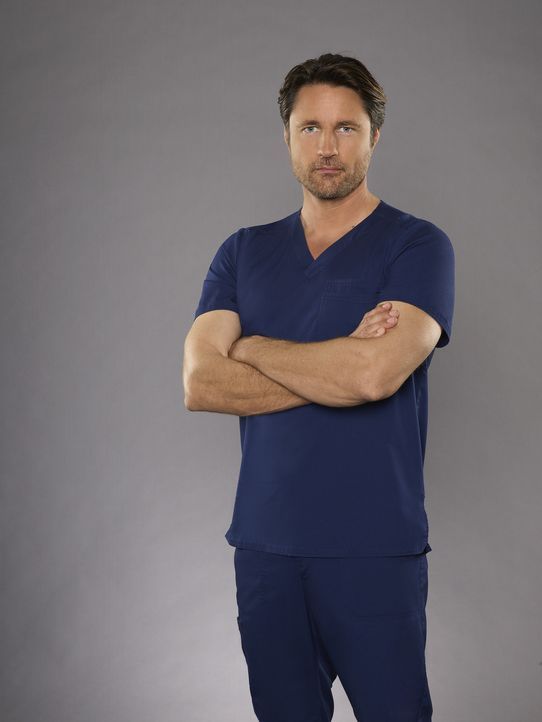 (13. Staffel) - Stellt sich stets neuen Herausforderungen: Dr. Nathan Riggs (Martin Henderson) - Bildquelle: Craig Sjodin 2016 American Broadcasting Companies, Inc. All rights reserved.