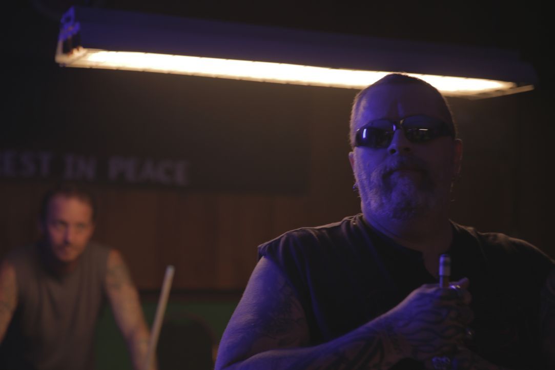 Bandenkrieg, Revierkampf oder ein ganz persönliches Motiv? Warum mussten Paul Klein und Stephen Fairfax bei einer Schießerei in der berüchtigten Bik... - Bildquelle: Jupiter Entertainment