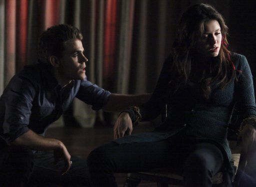 Stefan und Elena - Bildquelle: Warner Bros. Entertainment Inc.