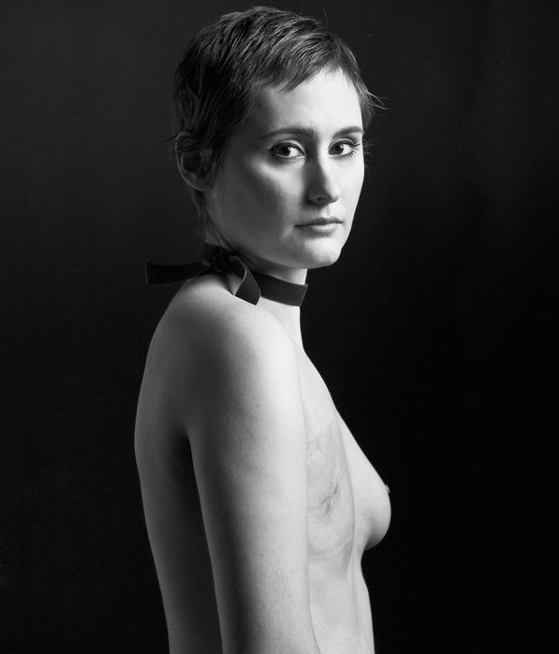 Die Brustkrebserkrankung der Zwillingsschwester seiner damaligen Freundin, brachte den Modefotografen David Jay dazu, junge Frauen, die an Brustkreb... - Bildquelle: Lost In Vision Entertainment
