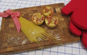 Aus Spaghetti und einer Eier-Speck-Milch zaubert Enie leckere Spaghetti-Carbo...